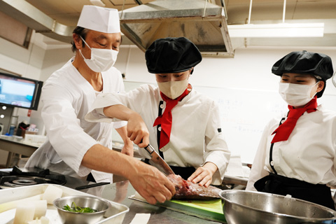 日本料理の実習